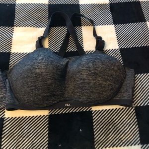 VS sports bra